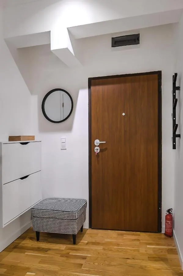 アパート Pieces Of Nature In A Stylish One-Bedroom Flat By Flat Mаnager ソフィア